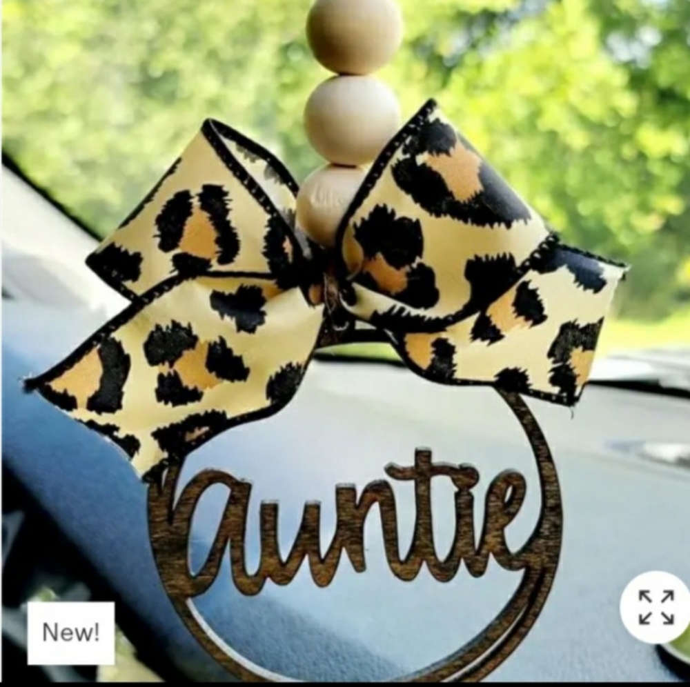 NWT Auntie Car Charm